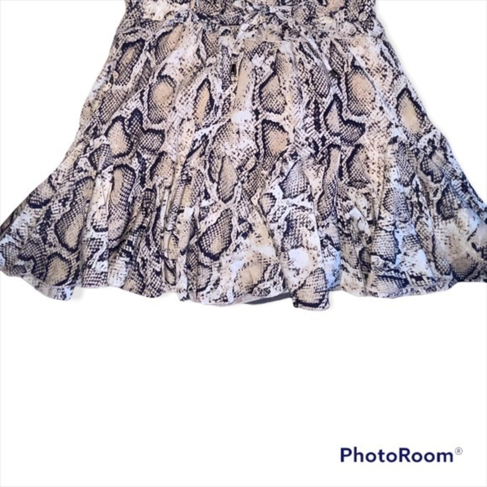 Printed romper - Picture 15 of 15